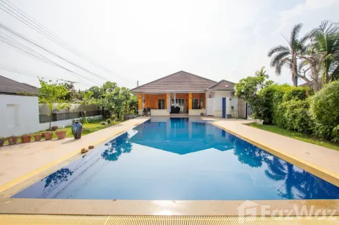 4 Bedroom House for sale in Baan Thanaboon Property, San Phak Wan, Chiang Mai