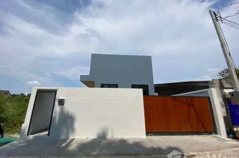 5 Bedroom House for sale in Ratsada, Phuket