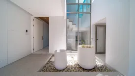 3 Bedroom Villa for sale in The Residence, Thep Krasatti, Phuket