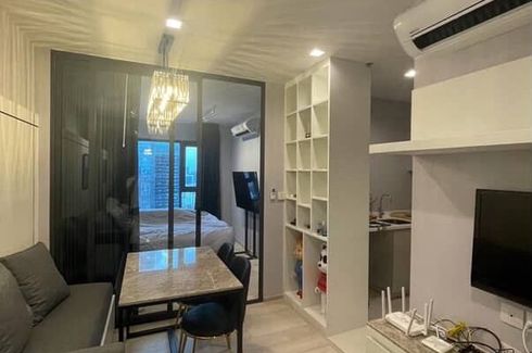 1 Bedroom Condo for sale in Life One Wireless, Lumpini, Bangkok near BTS Ploen Chit
