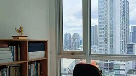 3 Bedroom Condo for sale in Sky Walk Condominium, Phra Khanong Nuea, Bangkok near BTS Phra Khanong