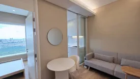 1 Bedroom Condo for rent in The Saint Residences, Chom Phon, Bangkok near MRT Phahon Yothin