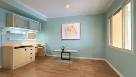 1 Bedroom Condo for rent in Lumpini Place Narathiwas-Chaopraya, Chong Nonsi, Bangkok