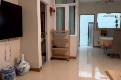 4 Bedroom Townhouse for sale in Golden Town Pattaya, Nong Prue, Chonburi