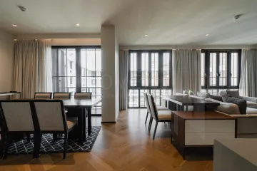 2 Bedroom Condo for sale in The Reserve Sukhumvit 61, Khlong Tan Nuea, Bangkok near BTS Ekkamai