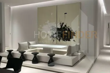 4 Bedroom Condo for sale in The Diplomat 39, Khlong Tan Nuea, Bangkok near BTS Phrom Phong