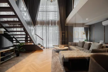 2 Bedroom Condo for sale in S47 Sukhumvit, Khlong Tan Nuea, Bangkok near BTS Phrom Phong