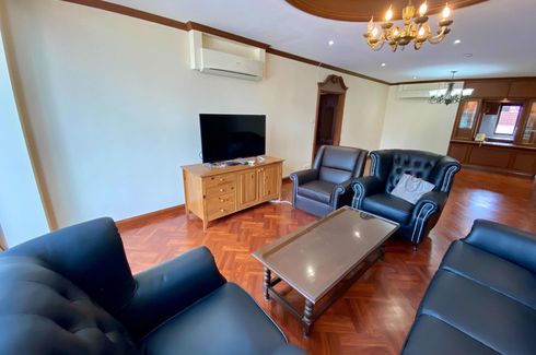 3 Bedroom Condo for rent in Khlong Tan, Bangkok near BTS Thong Lo