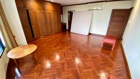 3 Bedroom Condo for rent in Khlong Tan, Bangkok near BTS Thong Lo