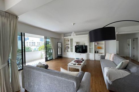 3 Bedroom Condo for rent in Khlong Tan Nuea, Bangkok near BTS Thong Lo