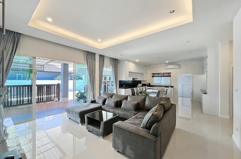 3 Bedroom Villa for sale in Huai Yai, Chonburi