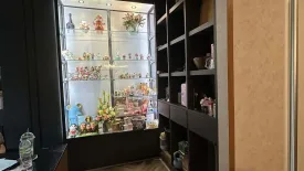 4 Bedroom House for sale in Mantana Onnut-Wongwaen 5, Dokmai, Bangkok