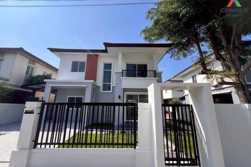 4 Bedroom House for sale in Pruksa Village 5 Wongwaen-Rattanathibet, Bang Mae Nang, Nonthaburi