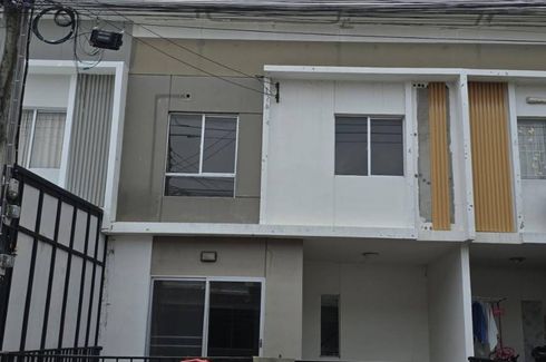 3 Bedroom Townhouse for sale in Khlong Song, Pathum Thani