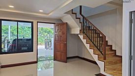 3 Bedroom Townhouse for sale in Si Kan, Bangkok