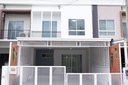 3 Bedroom Townhouse for sale in The Trust Townhome Rangsit - Kiong 1, Prachathipat, Pathum Thani