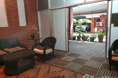 3 Bedroom Villa for sale in Villa 49 Townhouse, Khlong Tan Nuea, Bangkok near BTS Thong Lo