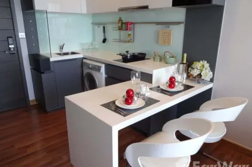 1 Bedroom Condo for rent in Ivy Ampio, Huai Khwang, Bangkok near MRT Phra Ram 9