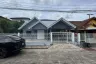 3 Bedroom House for rent in Baan Pla Thong Sri Narakin, Samrong Nuea, Samut Prakan near MRT Si Dan