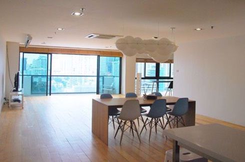 2 Bedroom Condo for sale in Kiarti Thanee City Mansion, Khlong Toei Nuea, Bangkok near BTS Asoke