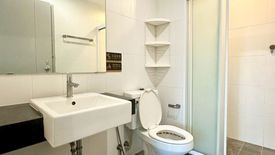 3 Bedroom Condo for rent in The Viva Condo Sathorn-taksin, Khlong Ton Sai, Bangkok near BTS Wongwian Yai