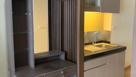 1 Bedroom Condo for rent in Silom Grand Terrace, Silom, Bangkok near MRT Silom