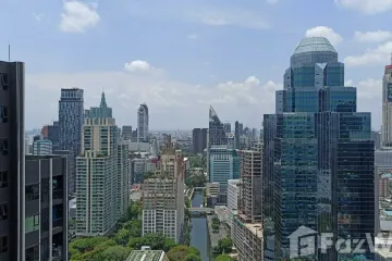 1 Bedroom Condo for sale in Life One Wireless, Lumpini, Bangkok near BTS Ploen Chit