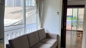 1 Bedroom Apartment for rent in Chonnatee Mansion, Khlong Tan, Bangkok near BTS Thong Lo