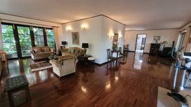 3 Bedroom House for rent in Khlong Tan Nuea, Bangkok