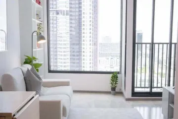 1 Bedroom Condo for rent in SOHO Bangkok Ratchada, Huai Khwang, Bangkok near MRT Huai Khwang