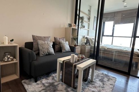 Apartment for rent in The Base Park East Sukhumvit 77, Phra Khanong Nuea, Bangkok near BTS On Nut