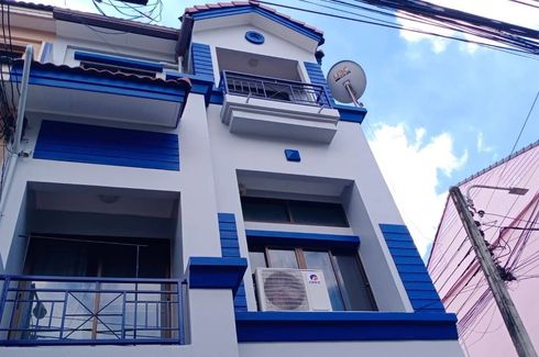 3 Bedroom House for rent in Baan Klang Muang Ratchada - Mengjai, Wang Thonglang, Bangkok near MRT Huai Khwang