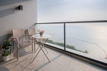 1 Bedroom Condo for sale in Zire Wongamat, Na Kluea, Chonburi