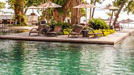 2 Bedroom Condo for sale in Zire Wongamat, Na Kluea, Chonburi