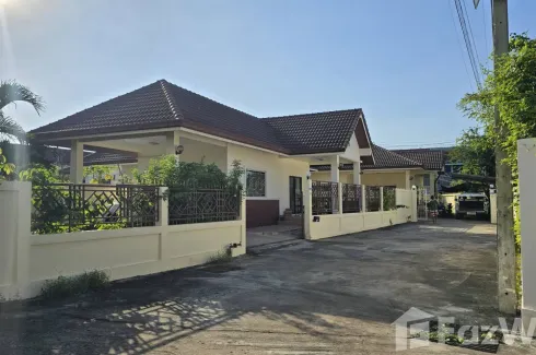 16 Bedroom Villa for sale in Na Kluea, Chonburi