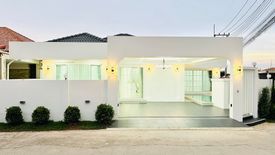 3 Bedroom Villa for sale in Ratanakorn Village 17, Nong Prue, Chonburi