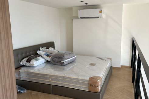 1 Bedroom Condo for rent in Na Reva Charoennakhon, Samre, Bangkok near BTS Krung Thon Buri