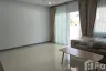 2 Bedroom Townhouse for rent in Ton Pao, Chiang Mai