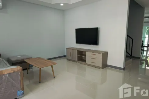 2 Bedroom Townhouse for rent in Ton Pao, Chiang Mai
