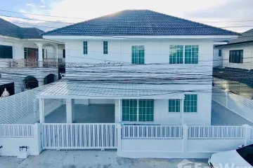 4 Bedroom House for rent in Chatkaew 9, Nong Prue, Chonburi