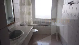 2 Bedroom Condo for rent in Newton Tower, Khlong Toei, Bangkok near BTS Nana