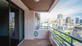 3 Bedroom Condo for rent in Acadamia Grand Tower, Khlong Tan Nuea, Bangkok near BTS Phrom Phong