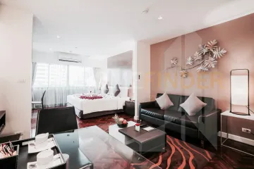 1 Bedroom Condo for rent in Phachara Suites Sukhumvit, Khlong Toei, Bangkok near BTS Nana