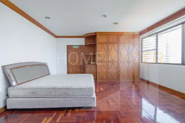 3 Bedroom Condo for rent in Charan Tower, Khlong Tan Nuea, Bangkok near BTS Phrom Phong