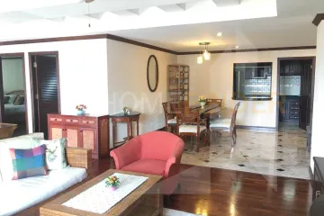 3 Bedroom Condo for rent in Acadamia Grand Tower, Khlong Tan Nuea, Bangkok near BTS Phrom Phong