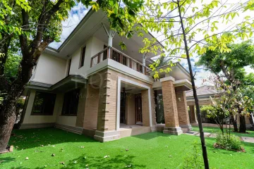 5 Bedroom House for rent in Narasiri Pattanakarn-Srinakarin, Suan Luang, Bangkok near MRT Khlong Kalantan