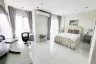 3 Bedroom Condo for sale in C Ekkamai, Khlong Tan Nuea, Bangkok near BTS Ekkamai