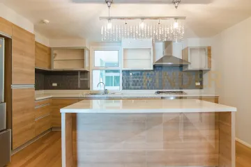 2 Bedroom Condo for sale in Tristan, Khlong Tan Nuea, Bangkok near BTS Phrom Phong