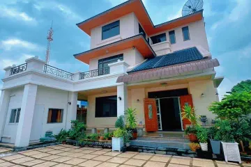 4 Bedroom House for sale in 