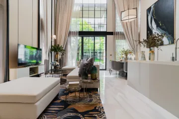 5 Bedroom Townhouse for sale in Quarter 31, Khlong Toei Nuea, Bangkok near BTS Phrom Phong